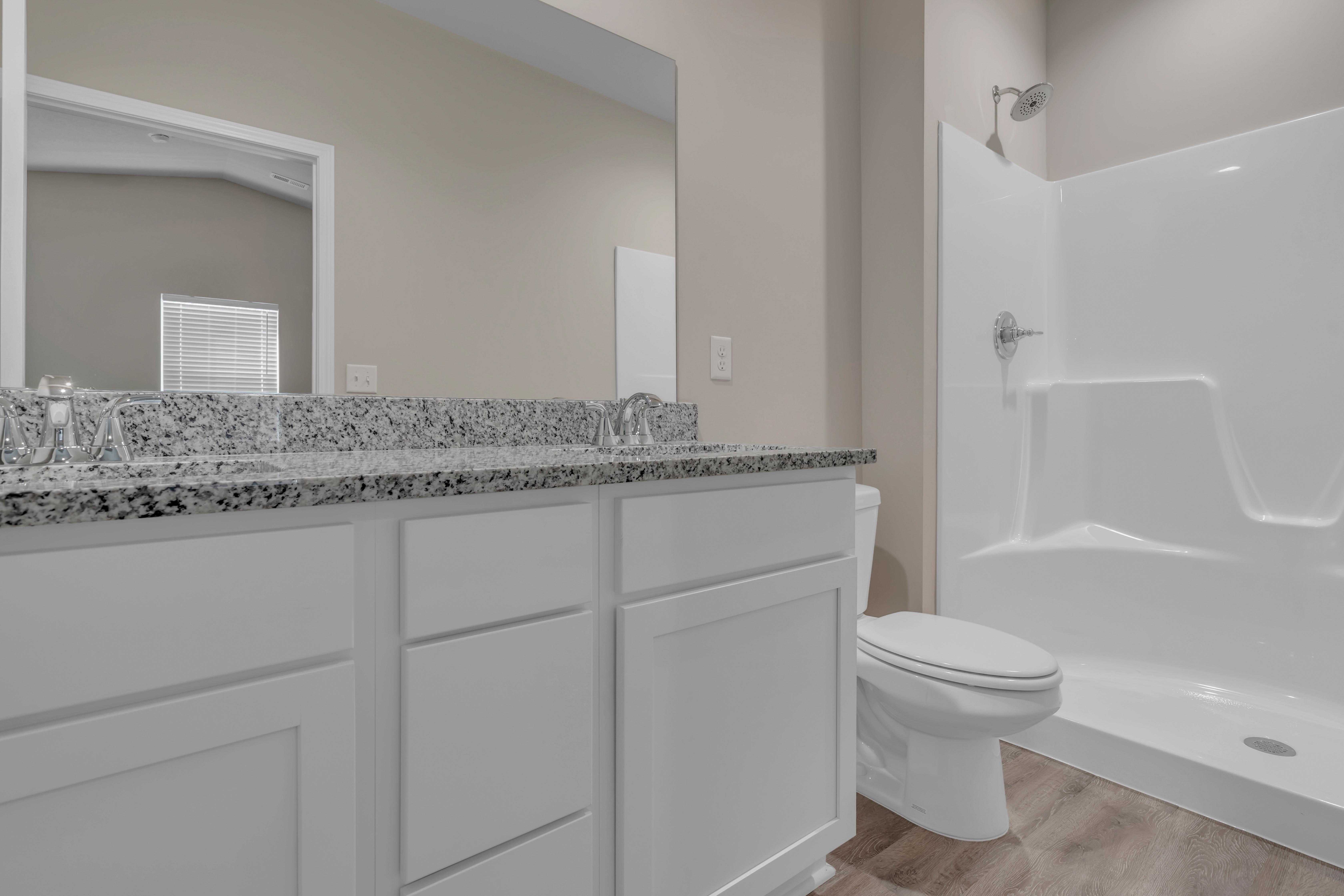 Georgetown primary bathroom Liberty Communities